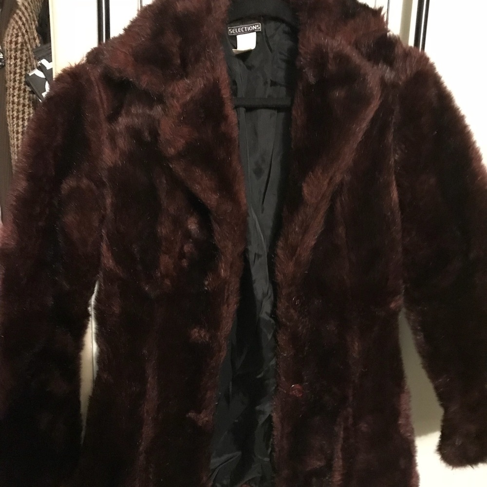 COPY - Fax fur coat